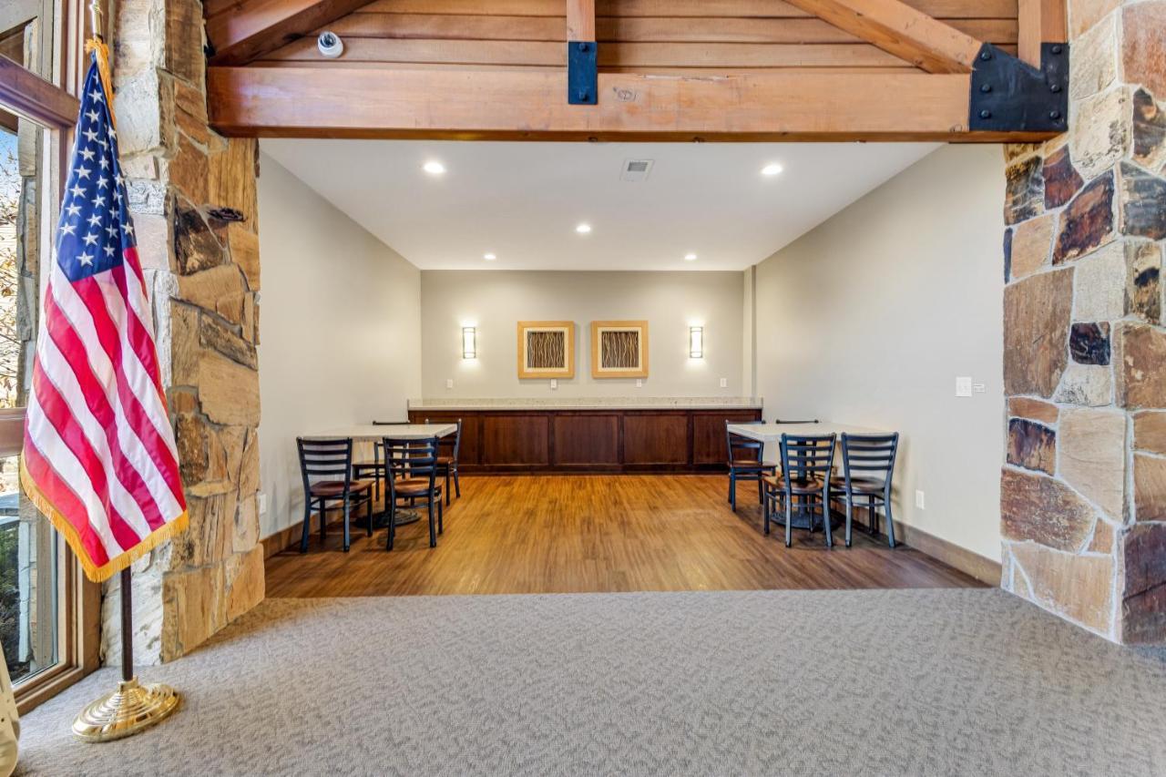 Wolf Lodge 510 Eden Экстерьер фото
